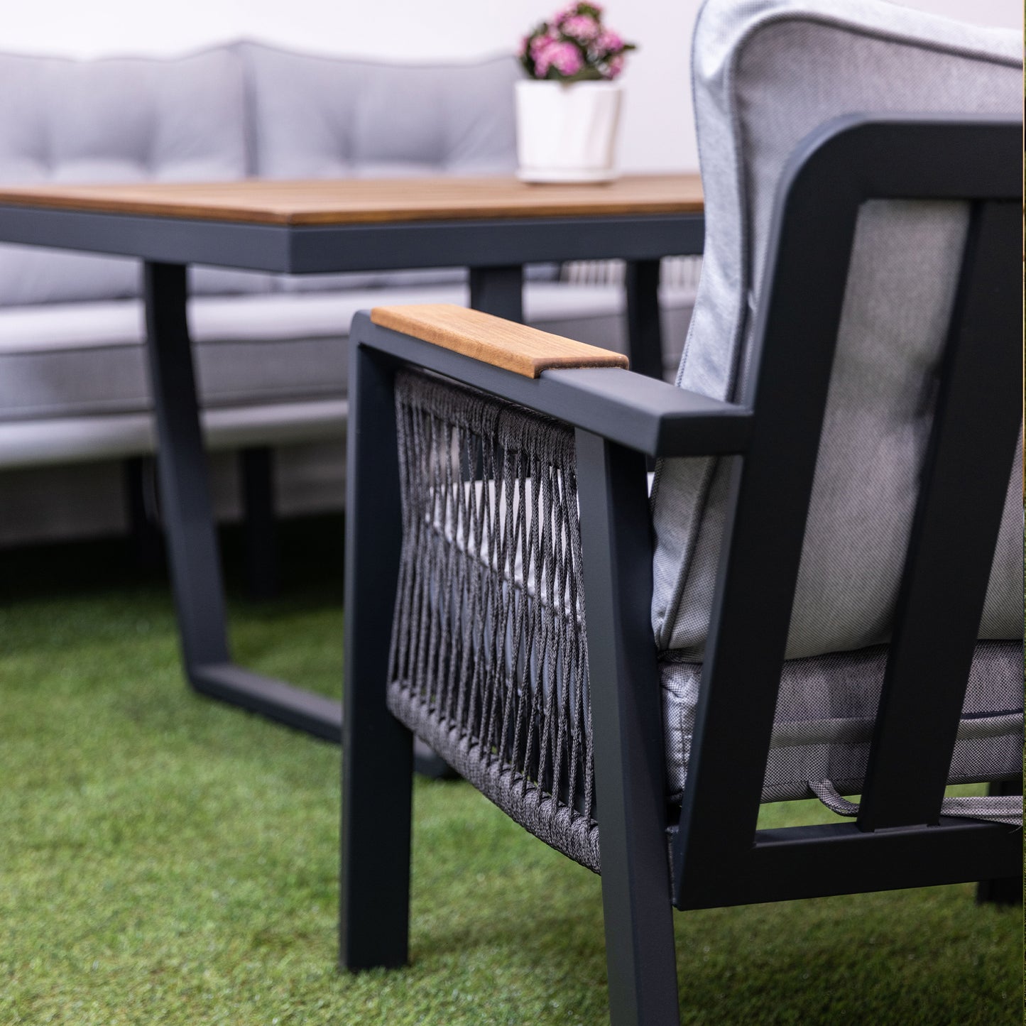 Artemis plus Seating Set (5 Seaters)