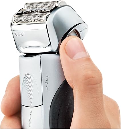 Braun Series 7 7893s Wet & Dry Shaver with Travel Pouch - Silver