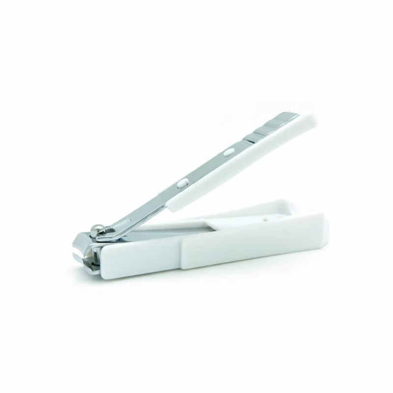 Optimal The Body Set Silver Nail Clippers Curved Blade for Precise Nail Trimming with Safety Cover