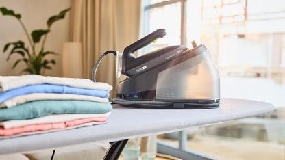 Braun CareStyle 3 IS3257BK, Steam Ironing Station with FreeGlide 3D Technology, 125 g/min Steam, Fast Heating, iCare Mode, Vertical Ironing, Removable 1.8 Litre Tank, 2200 W, Black