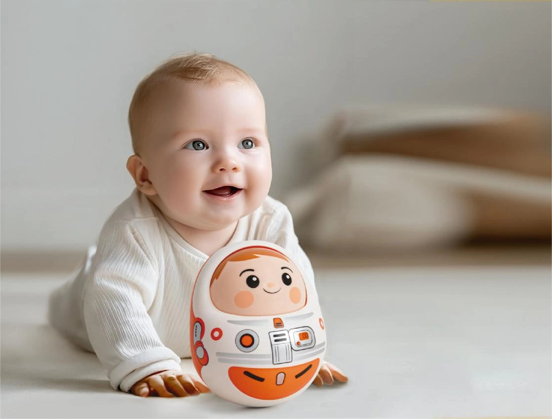 HOLA – Tumbler Doll