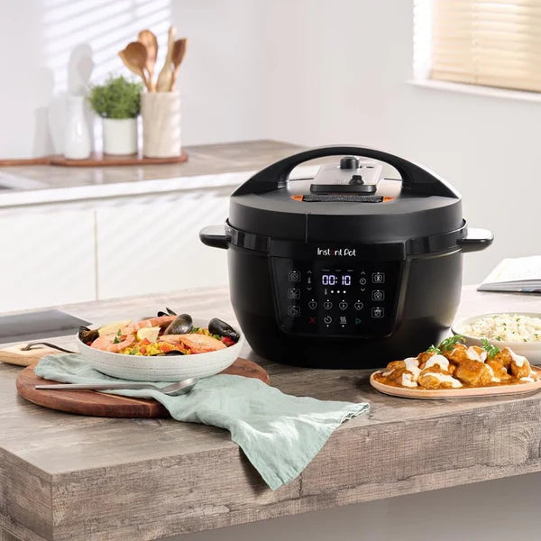 Instant Pot XL Electric Pressure Cooker 7.1L, Black