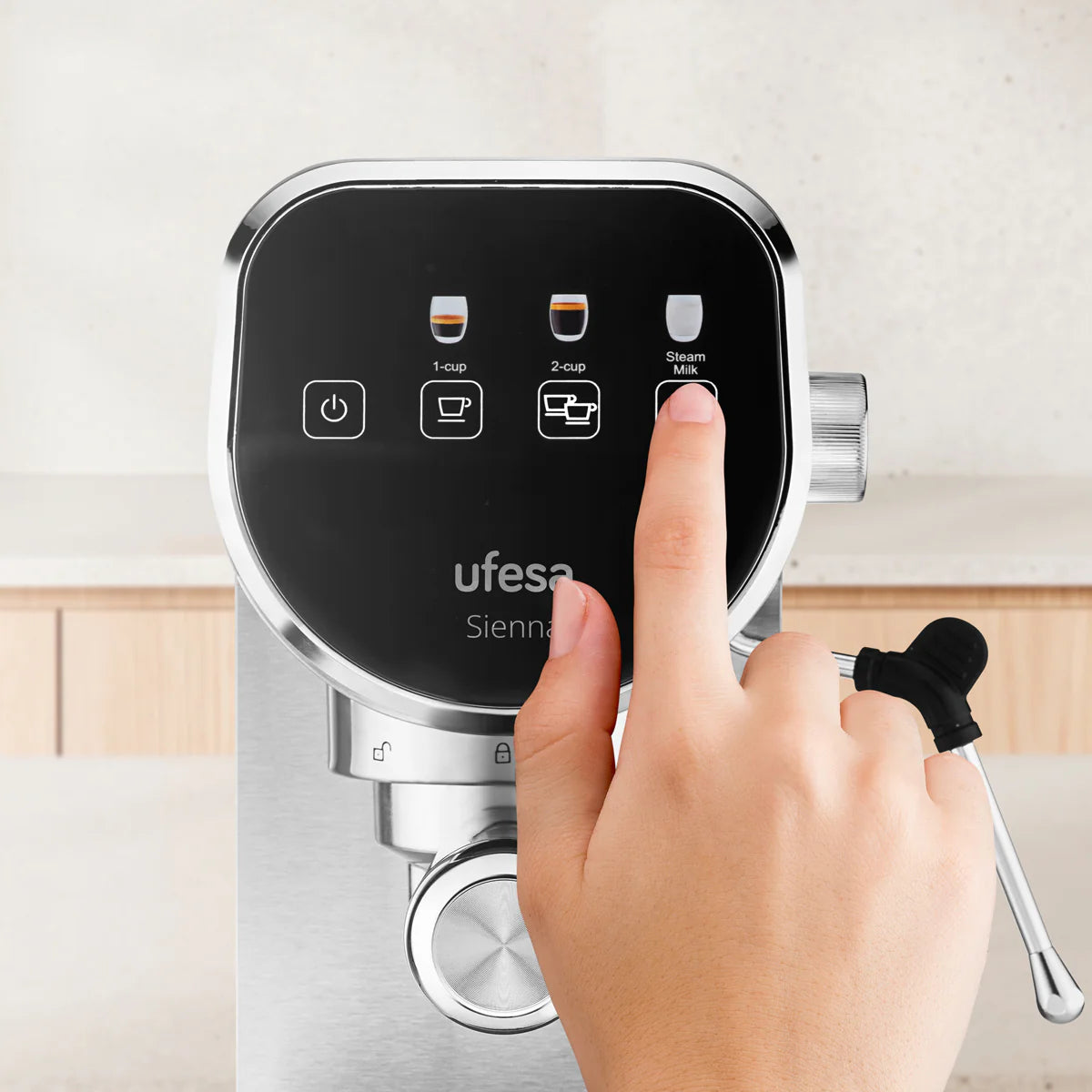 Ufesa Sienna Latte Espresso Coffee Machine with Thermoblock Heating System, 15-Bar Pressure & Professional Milk Frother