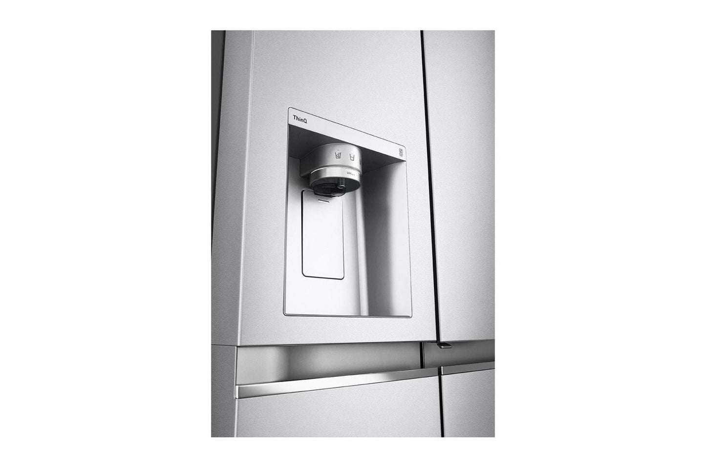 LG Door-in-Door™ ThinQ™ Side By Side 674 L Gross Capacity, Refrigerator UV Nano™, Linear Cooling™, ThinQ™ in Silver Color