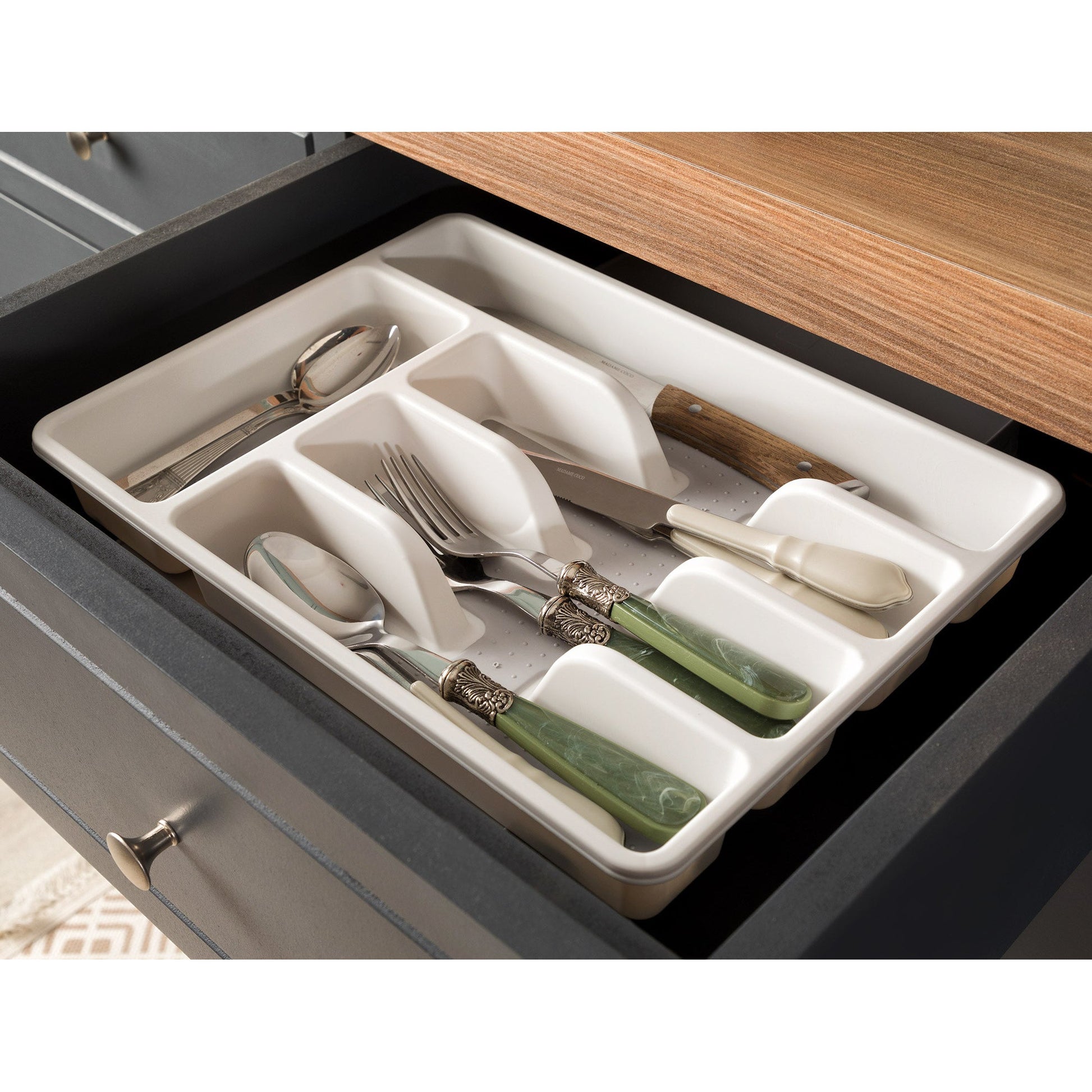 Millie Non-Slip Spoon
