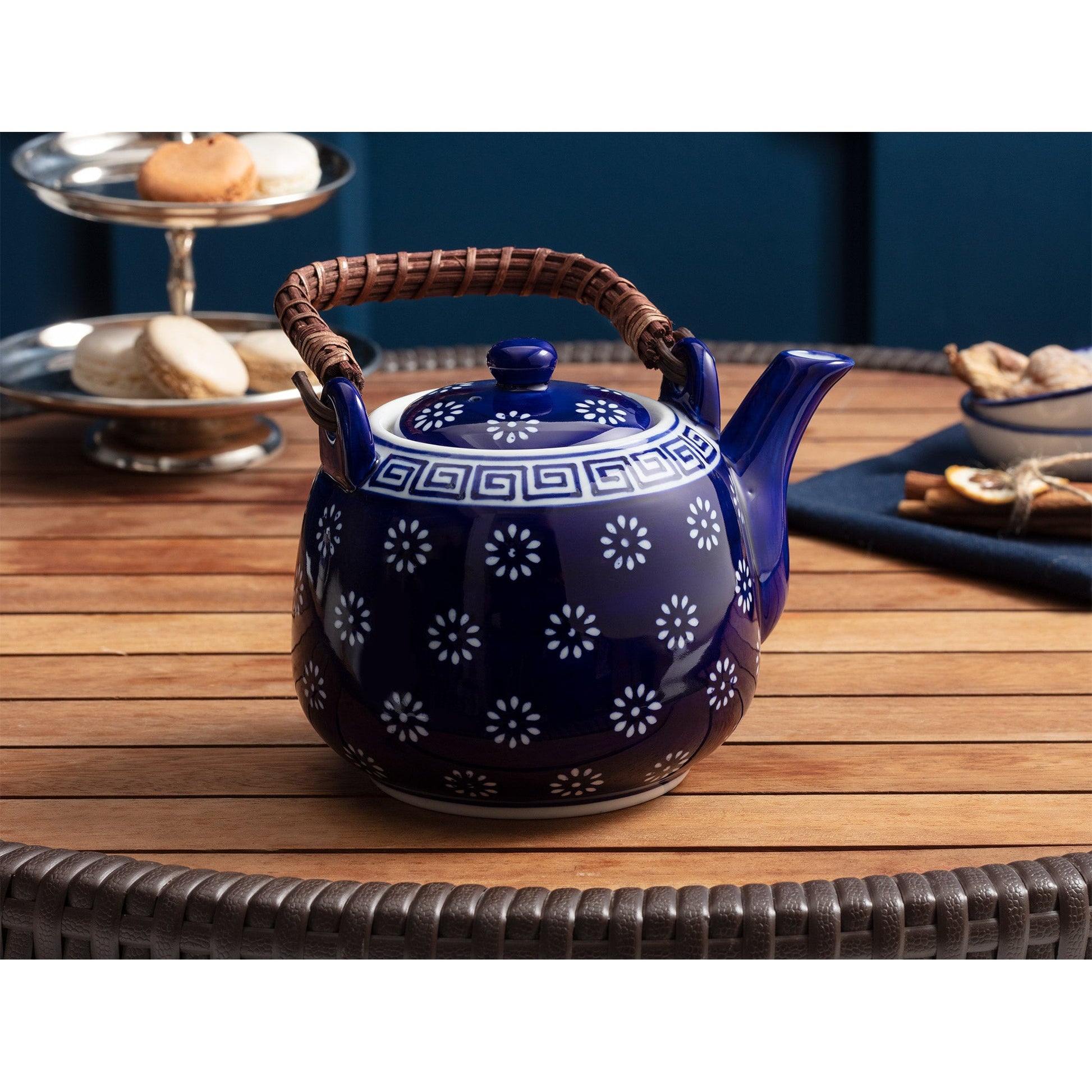 Madame Coco Tea Pot 880ML