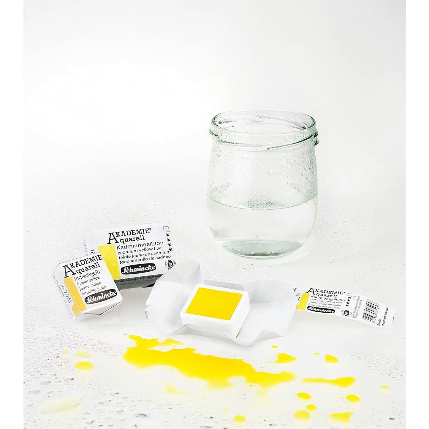 NEW Schmincke Akademie Aquarell Fine Artists' Watercolours 12 x ½ Pans + Space for 12x ½ Pans